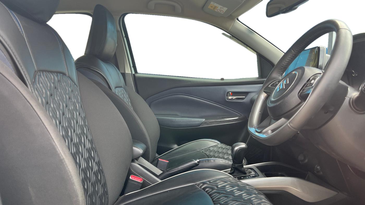 2025 Maruti Baleno ALPHA 1.2 AGS, Petrol, Automatic, 32,461 km, Right Side Front Door Cabin