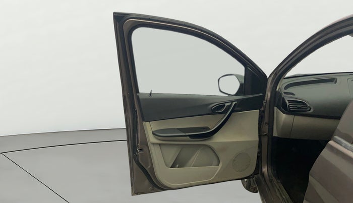 2018 Tata Tiago XT PETROL, Petrol, Manual, 62,061 km, LHS Front Door