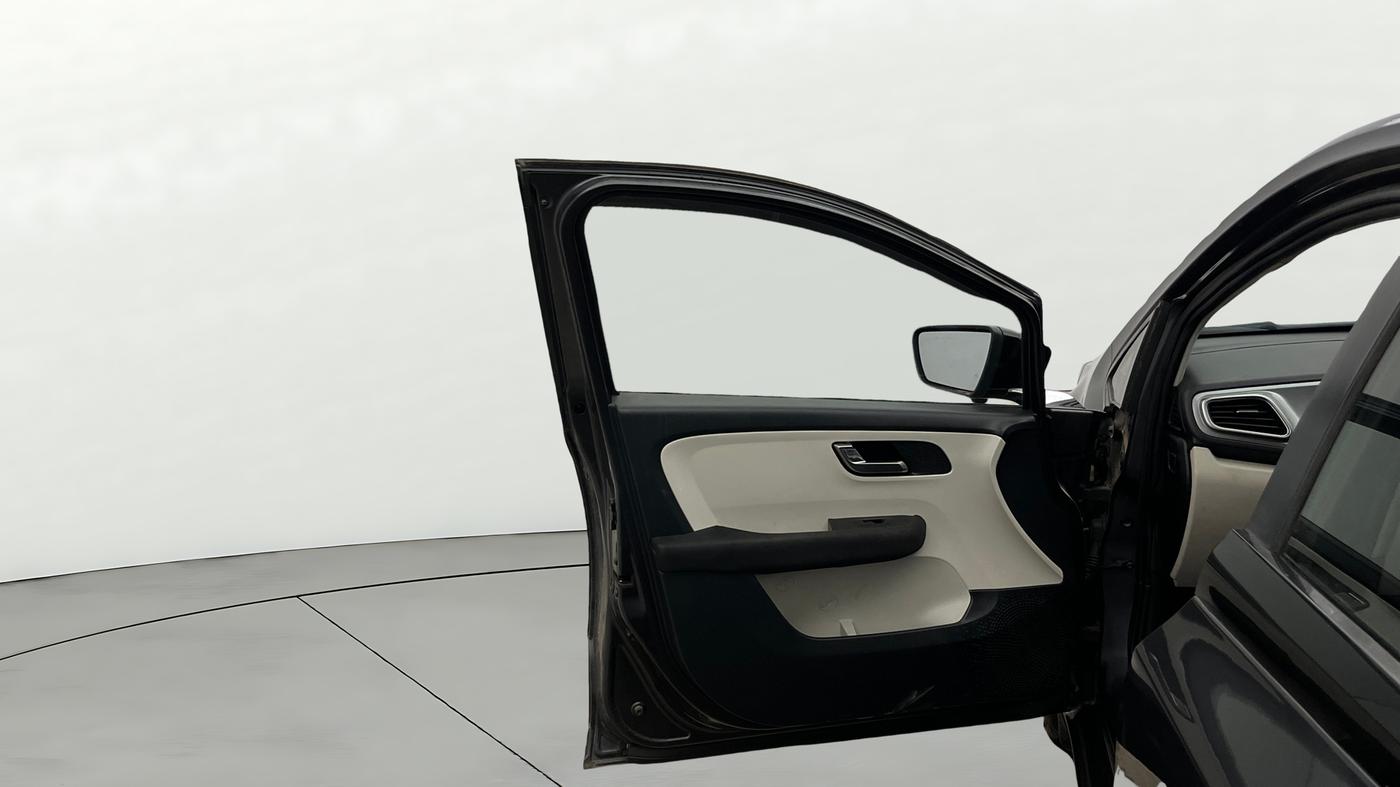 2021 Tata ALTROZ XZ PLUS PETROL, Petrol, Manual, 39,288 km, LHS Front Door