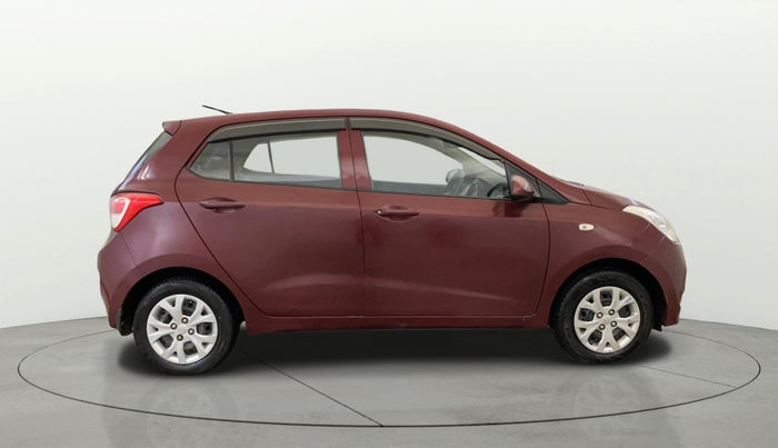 2016 Hyundai Grand i10 MAGNA 1.2 KAPPA VTVT, Petrol, Manual, 69,860 km, Right Side View