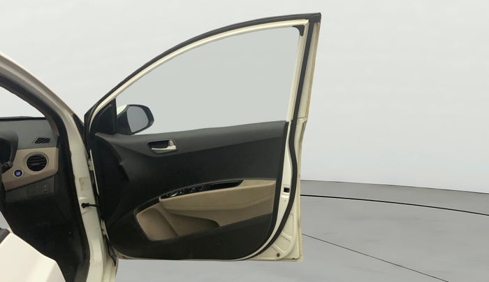 2014 Hyundai Grand i10 SPORTZ 1.2 KAPPA VTVT, Petrol, Manual, 52,264 km, RHS Front Door