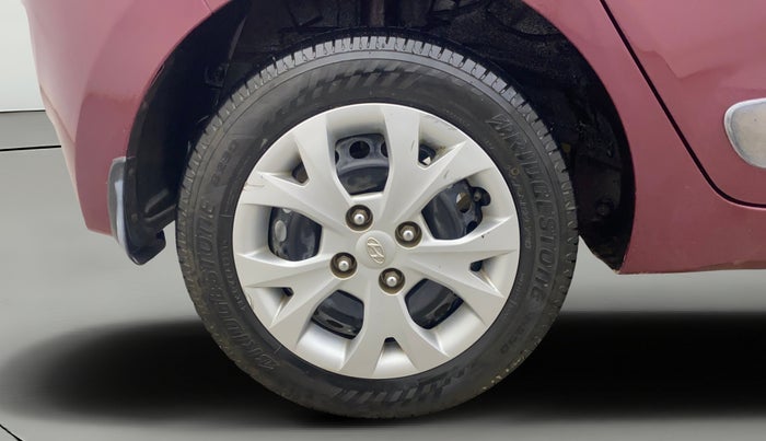 2015 Hyundai Grand i10 SPORTZ 1.2 KAPPA VTVT, Petrol, Manual, 47,821 km, Right Rear Wheel