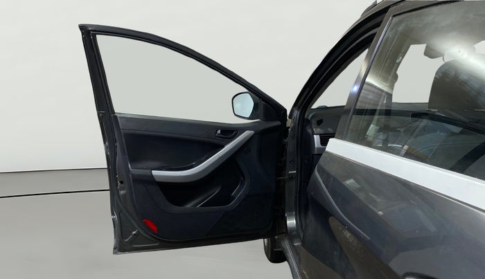 2021 Tata NEXON XM SUNROOF PETROL, Petrol, Manual, 82,040 km, LHS Front Door