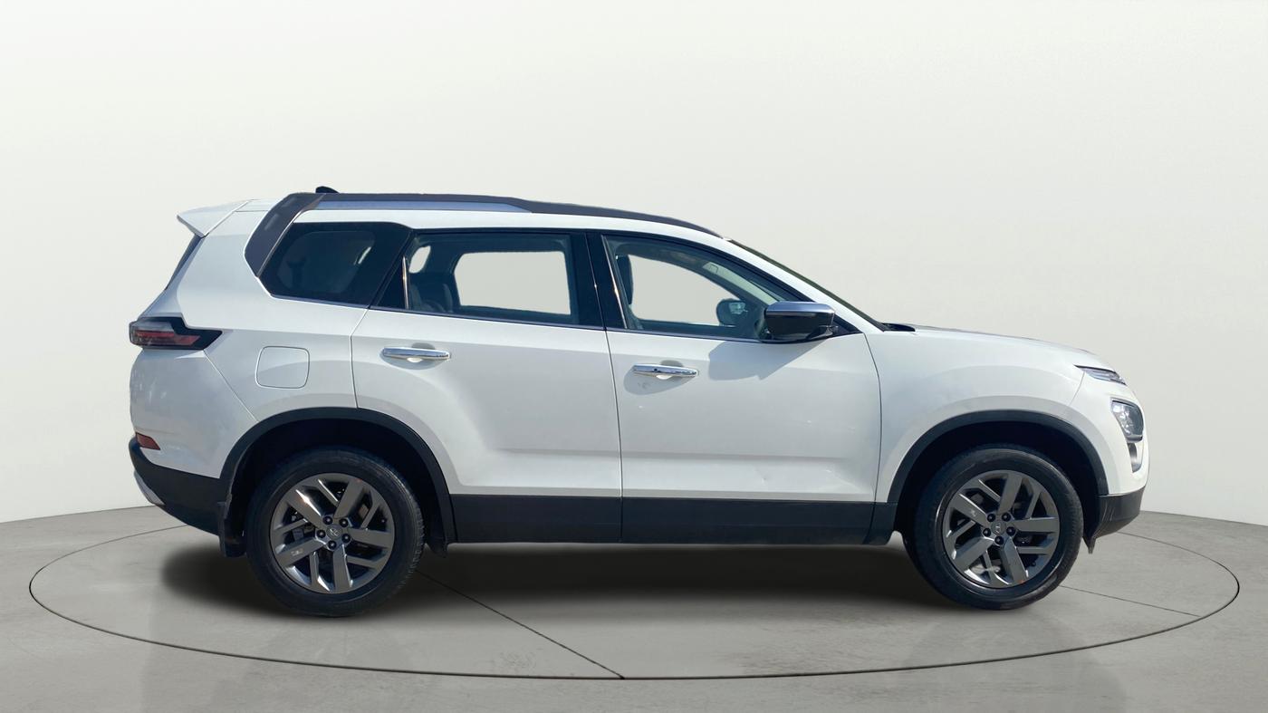 2022 Tata Safari XT PLUS, Diesel, Manual, 84,703 km, Right Side View