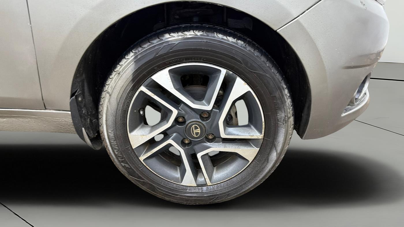 2019 Tata TIGOR XZ PLUS PETROL, Petrol, Manual, 68,316 km, Right Front Wheel