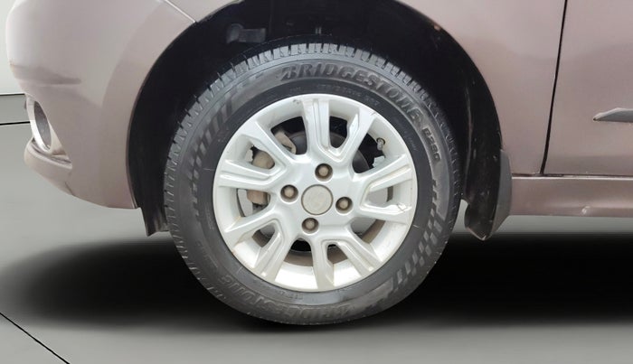 2017 Tata Tiago XZ PETROL, Petrol, Manual, 84,416 km, Left Front Wheel