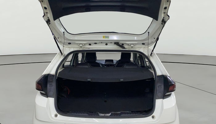 2023 Tata ALTROZ XM PLUS SUNROOF CNG, CNG, Manual, 18,802 km, Boot Open Zoomed View