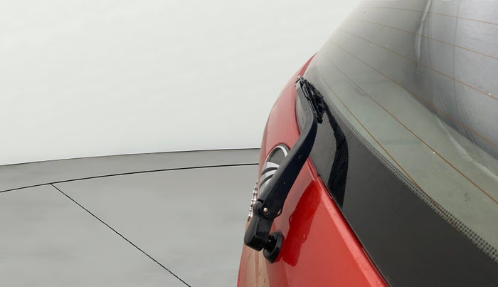 2018 Mahindra KUV 100 NXT K8 P 6 STR DUAL TONE, Petrol, Manual, 42,754 km, Rear Wiper