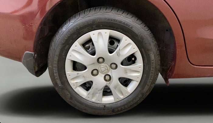 2017 Honda Amaze 1.2L I-VTEC S, Petrol, Manual, 64,204 km, Right Rear Wheel