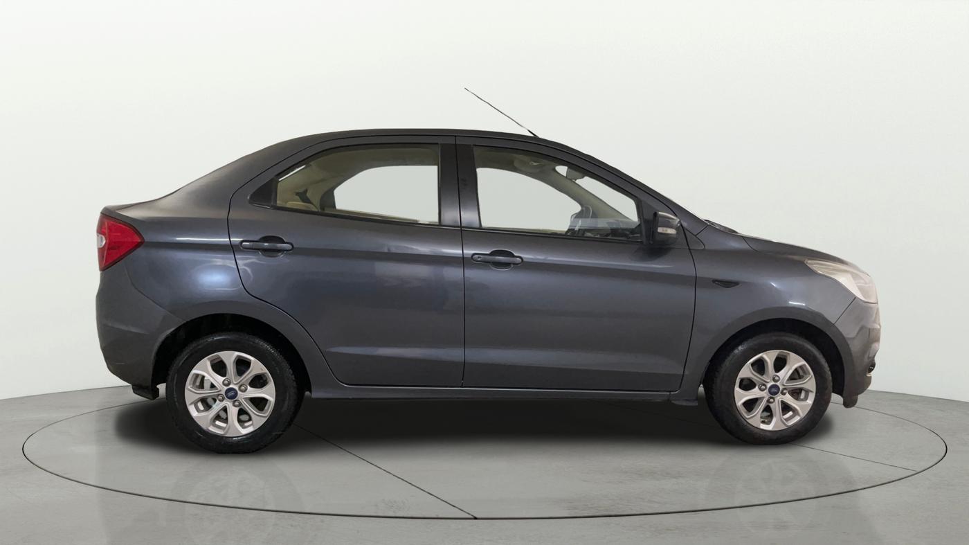 2017 Ford Figo Aspire TITANIUM 1.2 PETROL, Petrol, Manual, 27,831 km, Right Side View