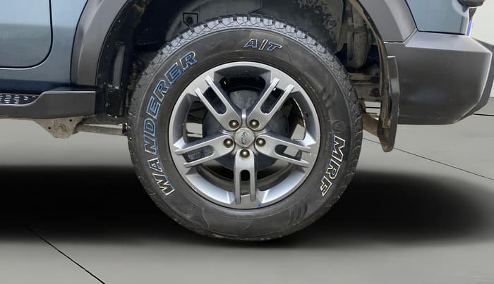 2022 Mahindra Thar LX PETROL HT 4WD AT, Petrol, Automatic, 18,128 km, Left Rear Wheel