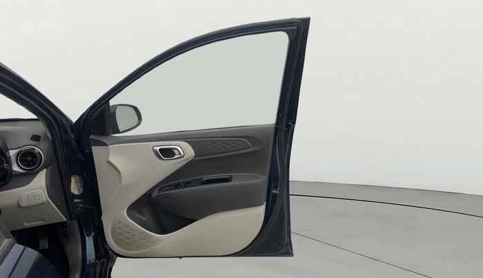 2020 Hyundai GRAND I10 NIOS SPORTZ AMT 1.2 KAPPA VTVT, Petrol, Automatic, 1,33,572 km, RHS Front Door