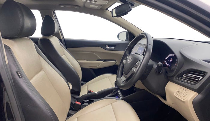 2020 Hyundai Verna SX (O) 1.5 VTVT IVT, Petrol, Automatic, 91,811 km, Right Side Front Door Cabin