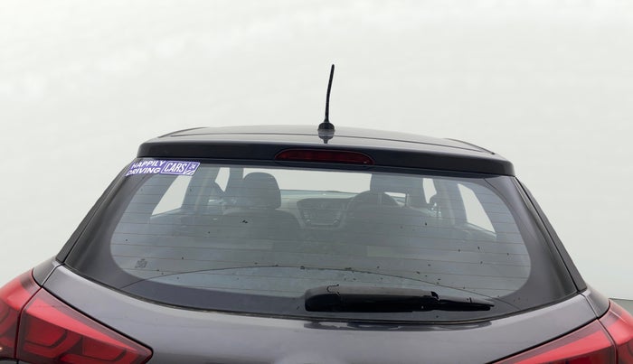 2015 Hyundai Elite i20 ASTA 1.2, Petrol, Manual, 1,09,732 km, Rear Windshield