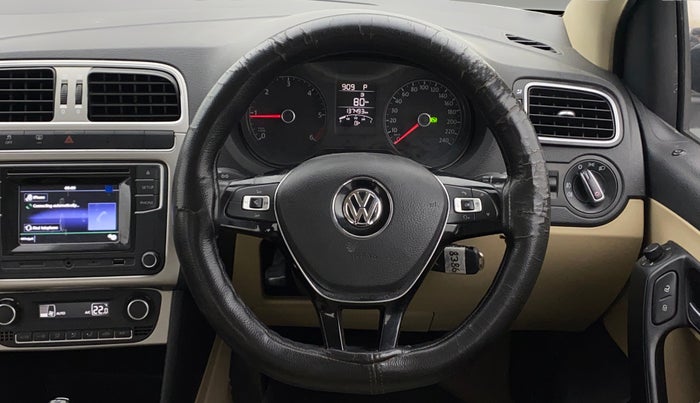 2017 Volkswagen Ameo HIGHLINE PLUS 1.5L AT 16 ALLOY, Diesel, Automatic, 1,37,489 km, Steering Wheel Close Up