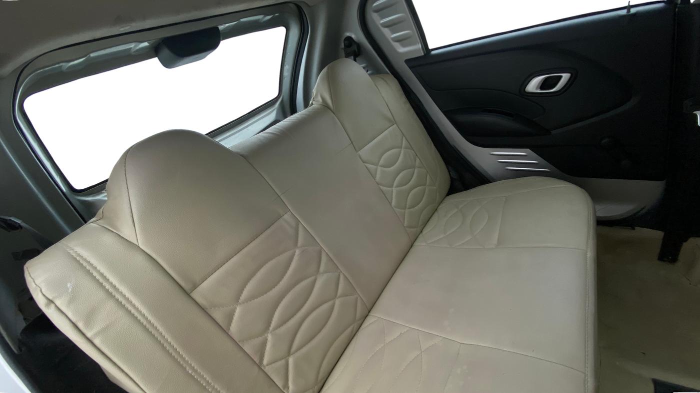 2018 Datsun Redi Go S, Petrol, Manual, 58,332 km, Right Side Rear Door Cabin