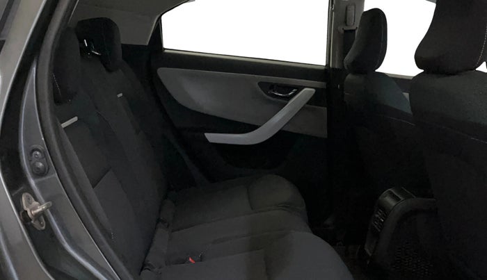 2023 Tata NEXON CREATIVE+ SUNROOF AMT 1.2 PETROL, Petrol, Automatic, 17,261 km, Right Side Rear Door Cabin
