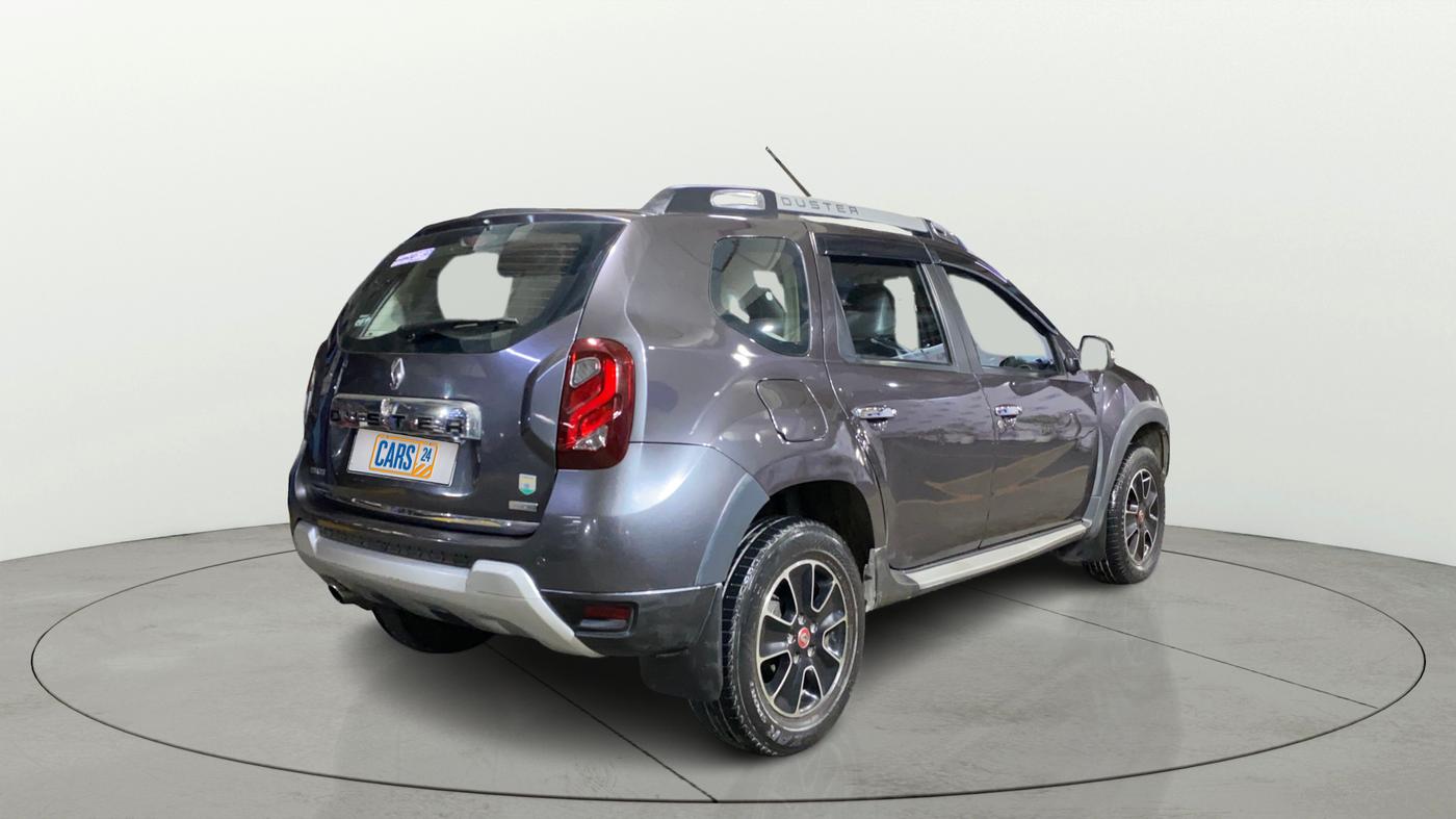 2018 Renault Duster 110 PS RXZ 4X4 MT DIESEL, Diesel, Manual, 64,613 km, Right Back Diagonal