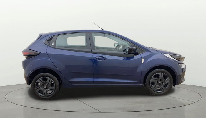 2023 Tata ALTROZ XT PETROL, Petrol, Manual, 14,624 km, Right Side View
