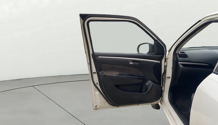 2013 Maruti Swift VDI, Diesel, Manual, 91,200 km, LHS Front Door