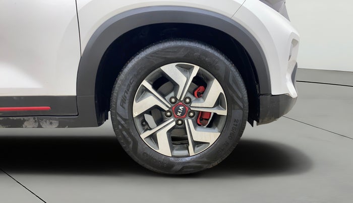 2020 KIA SONET GTX PLUS 1.5 AT, Diesel, Automatic, 38,573 km, Right Front Wheel