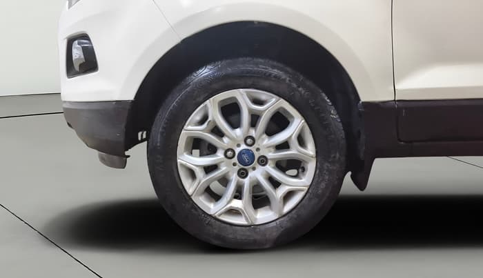 2015 Ford Ecosport TITANIUM 1.5L DIESEL, Diesel, Manual, 1,17,932 km, Left Front Wheel