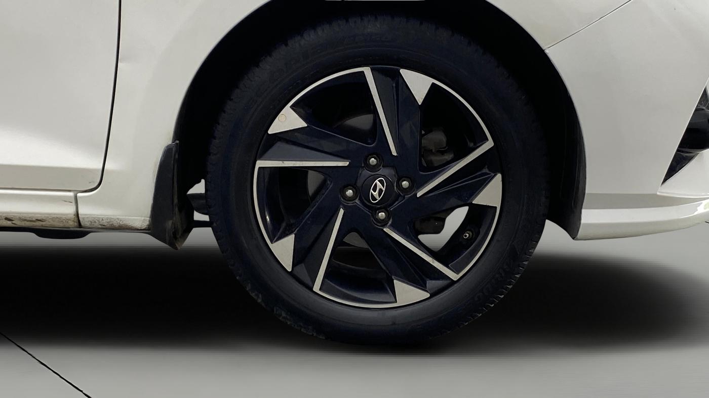2021 Hyundai Verna SX (O) 1.5 VTVT IVT, Petrol, Automatic, 74,606 km, Right Front Wheel