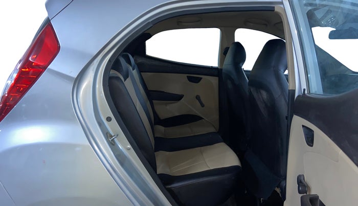 2017 Hyundai Eon ERA +, Petrol, Manual, 47,628 km, Right Side Rear Door Cabin