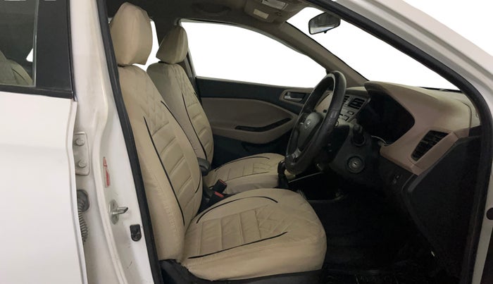 2016 Hyundai Elite i20 MAGNA 1.2, Petrol, Manual, 68,739 km, Right Side Front Door Cabin