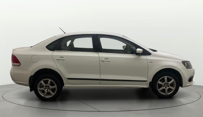 2014 Volkswagen Vento HIGHLINE DIESEL 1.6, Diesel, Manual, 1,05,013 km, Right Side View