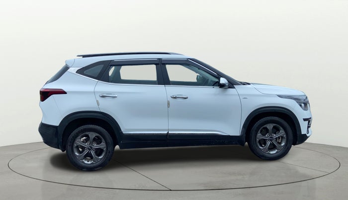 2022 KIA SELTOS HTK PLUS 1.5 IMT, Petrol, Manual, 44,052 km, Right Side View