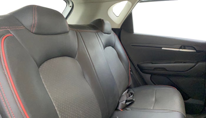 2022 KIA SONET HTK PLUS 1.0 IMT, Petrol, Manual, 75,237 km, Right Side Rear Door Cabin