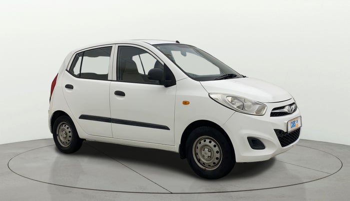 2015 Hyundai i10 MAGNA 1.1, Petrol, Manual, 84,484 km, Right Front Diagonal