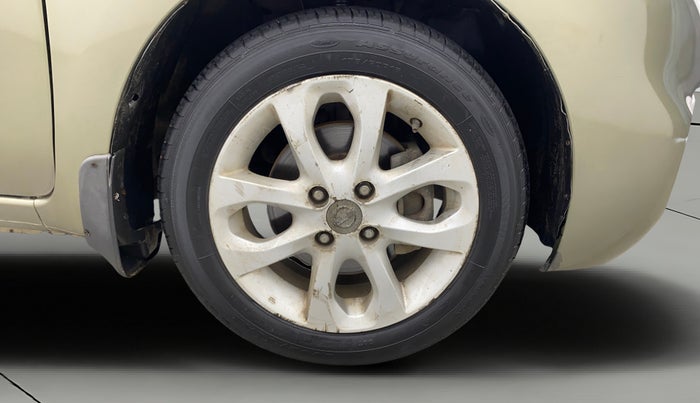 2013 Nissan Micra XV CVT, Petrol, Automatic, 1,26,898 km, Right Front Wheel