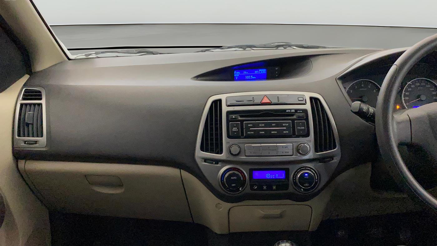 2014 Hyundai i20 MAGNA 1.2, Petrol, Manual, 58,604 km, Air Conditioner