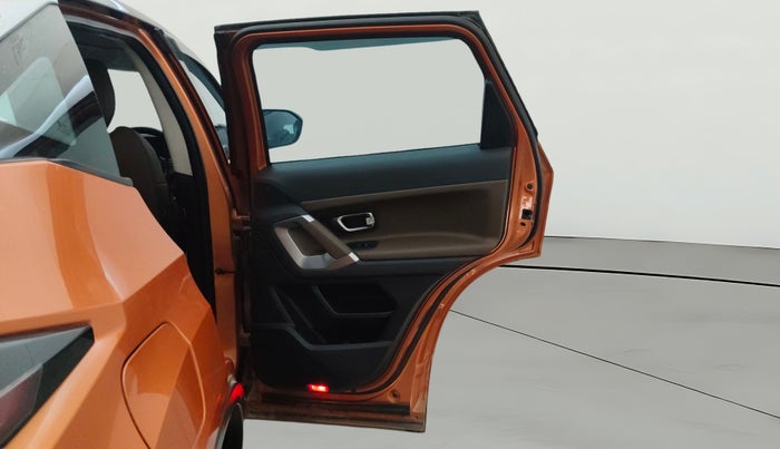 2019 Tata Harrier XZ 2.0L, Diesel, Manual, 40,171 km, RHS Rear Door