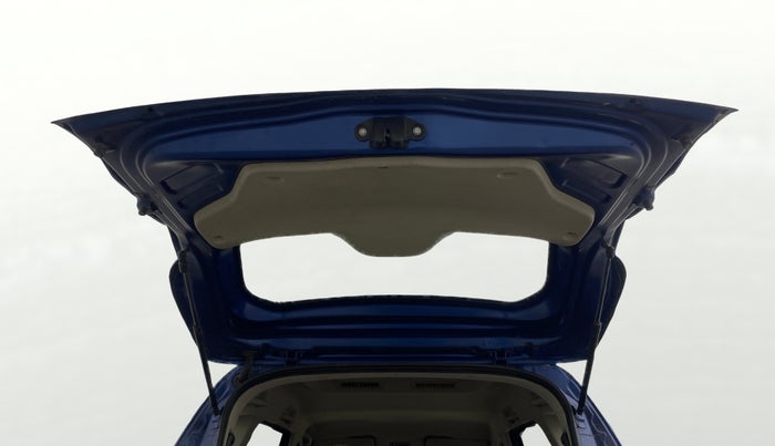 2020 Renault TRIBER RXL MT, Petrol, Manual, 46,543 km, Boot Door Open