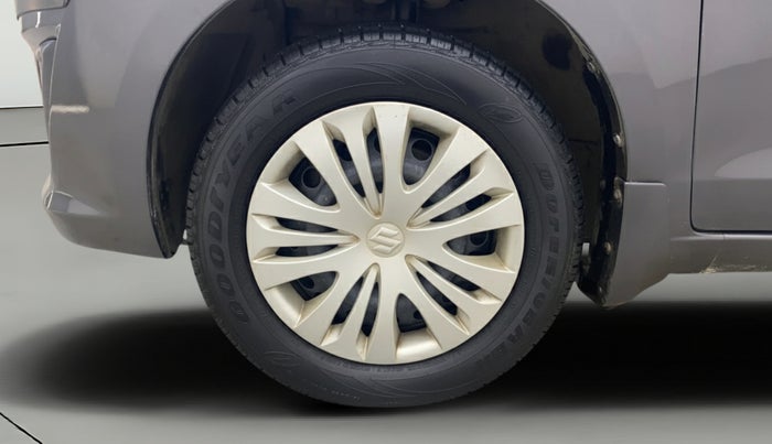 2012 Maruti Ertiga VXI, Petrol, Manual, 1,11,984 km, Left Front Wheel