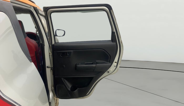 2022 Maruti New Wagon-R LXI CNG 1.0, CNG, Manual, 33,602 km, RHS Rear Door