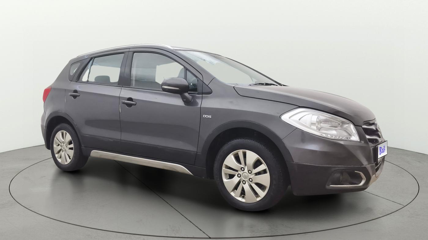 2015 Maruti S Cross ALPHA 1.6, Diesel, Manual, 54,852 km, Right Front Diagonal