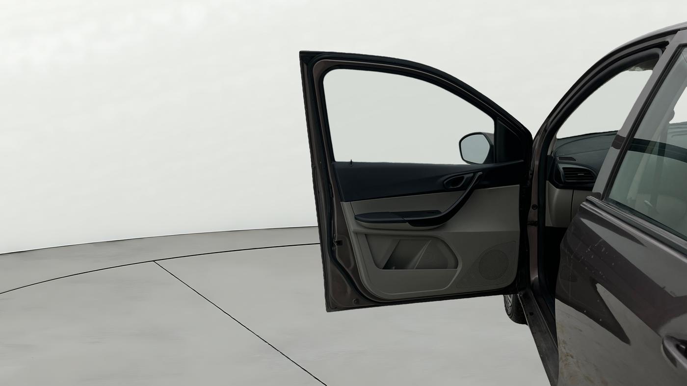 2019 Tata Tiago XZA PETROL, Petrol, Automatic, 38,377 km, LHS Front Door