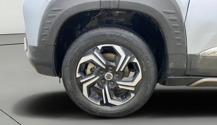 2022 Maruti BREZZA LXI SMART HYBRID, Petrol, Manual, 30,483 km, Left Front Wheel