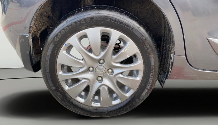 2018 Maruti Baleno ZETA CVT PETROL 1.2, Petrol, Automatic, 56,947 km, Right Rear Wheel