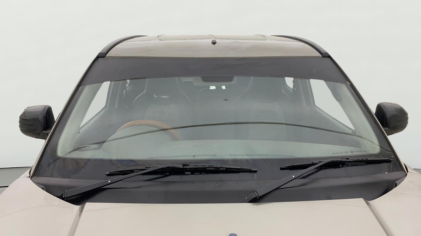 2018 Mahindra KUV 100 NXT K2 P 6 STR, Petrol, Manual, 38,892 km, Front Windshield