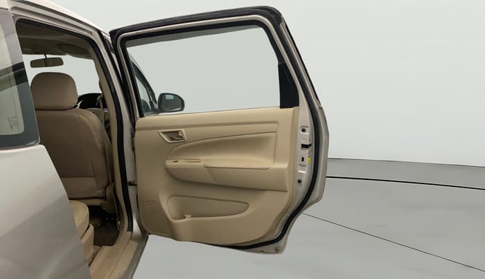 2016 Maruti Ertiga VDI SHVS, Diesel, Manual, 62,105 km, RHS Rear Door