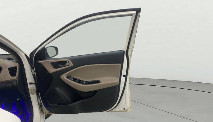 2016 Hyundai Elite i20 ASTA 1.2, Petrol, Manual, 83,185 km, RHS Front Door