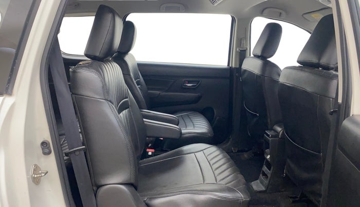 2020 Maruti XL6 ZETA MT, Petrol, Manual, 93,882 km, Right Side Rear Door Cabin