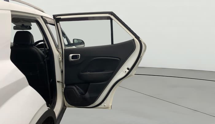 2019 Hyundai VENUE SX 1.0 TURBO, Petrol, Manual, 1,01,334 km, RHS Rear Door