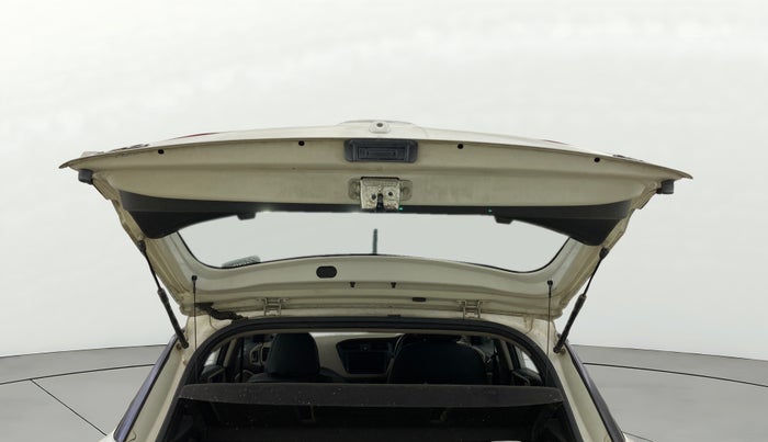 2017 Hyundai Elite i20 ASTA 1.2, Petrol, Manual, 72,674 km, Boot Door Open