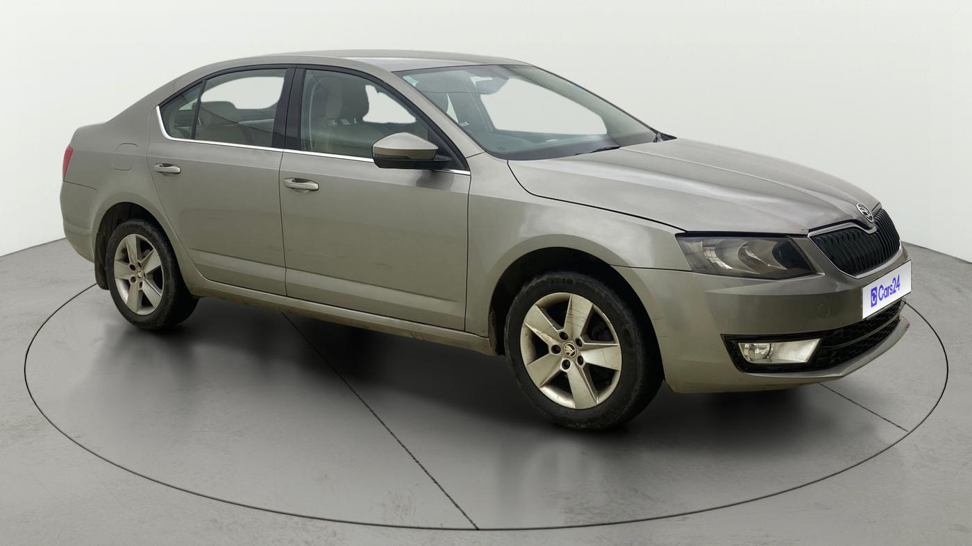 2016 Skoda Octavia AMBITION 1.4 TSI, Petrol, Manual, 63,999 km, Right Front Diagonal